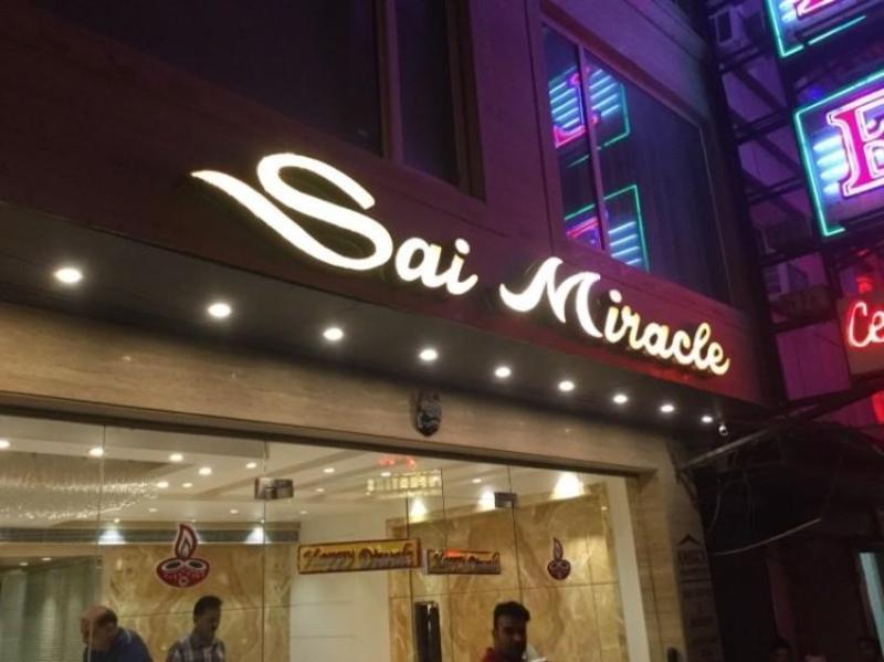 Отель Sai Miracle - Luxury Living Нью-Дели Экстерьер фото
